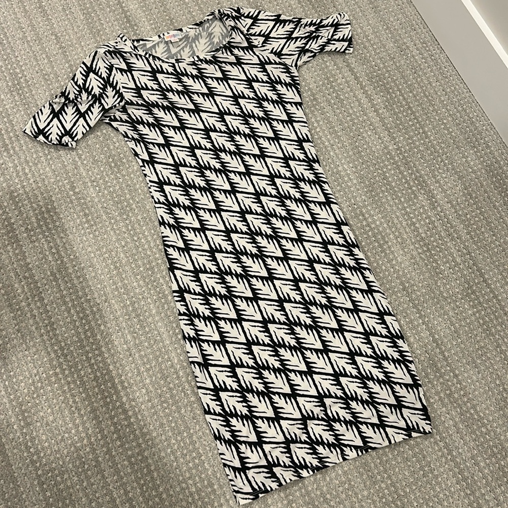 LuLaRoe Julia Dress